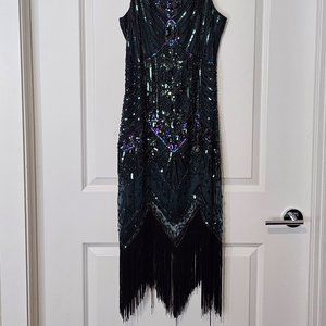 Green flapper dress